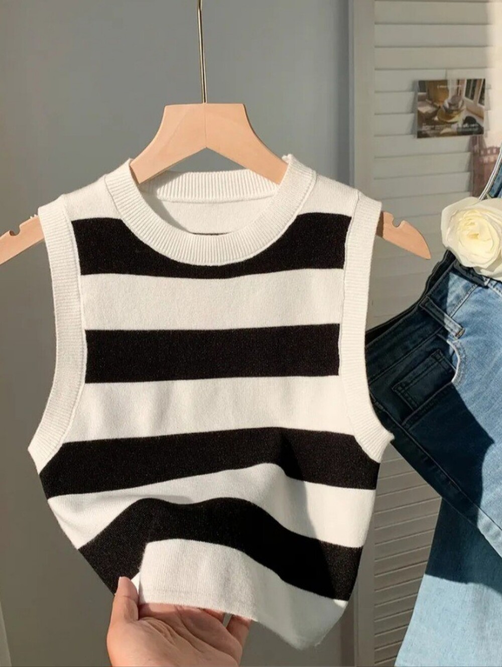 Women striped Black & White Sleveless Sweater Top